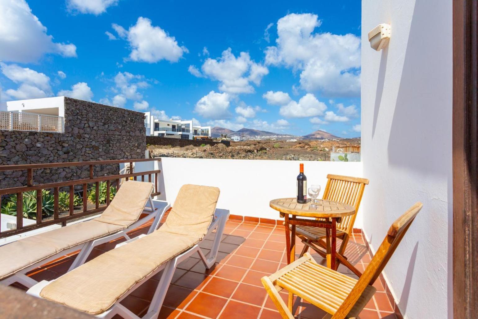 Villa Julianne 4 Puerto del Carmen  Exteriör bild